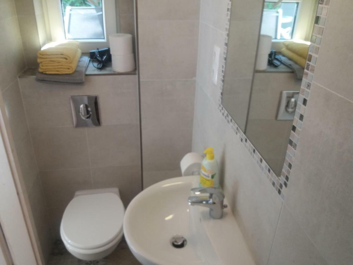 Castle Base Apartment บูดาเปสต์ ภายนอก รูปภาพ