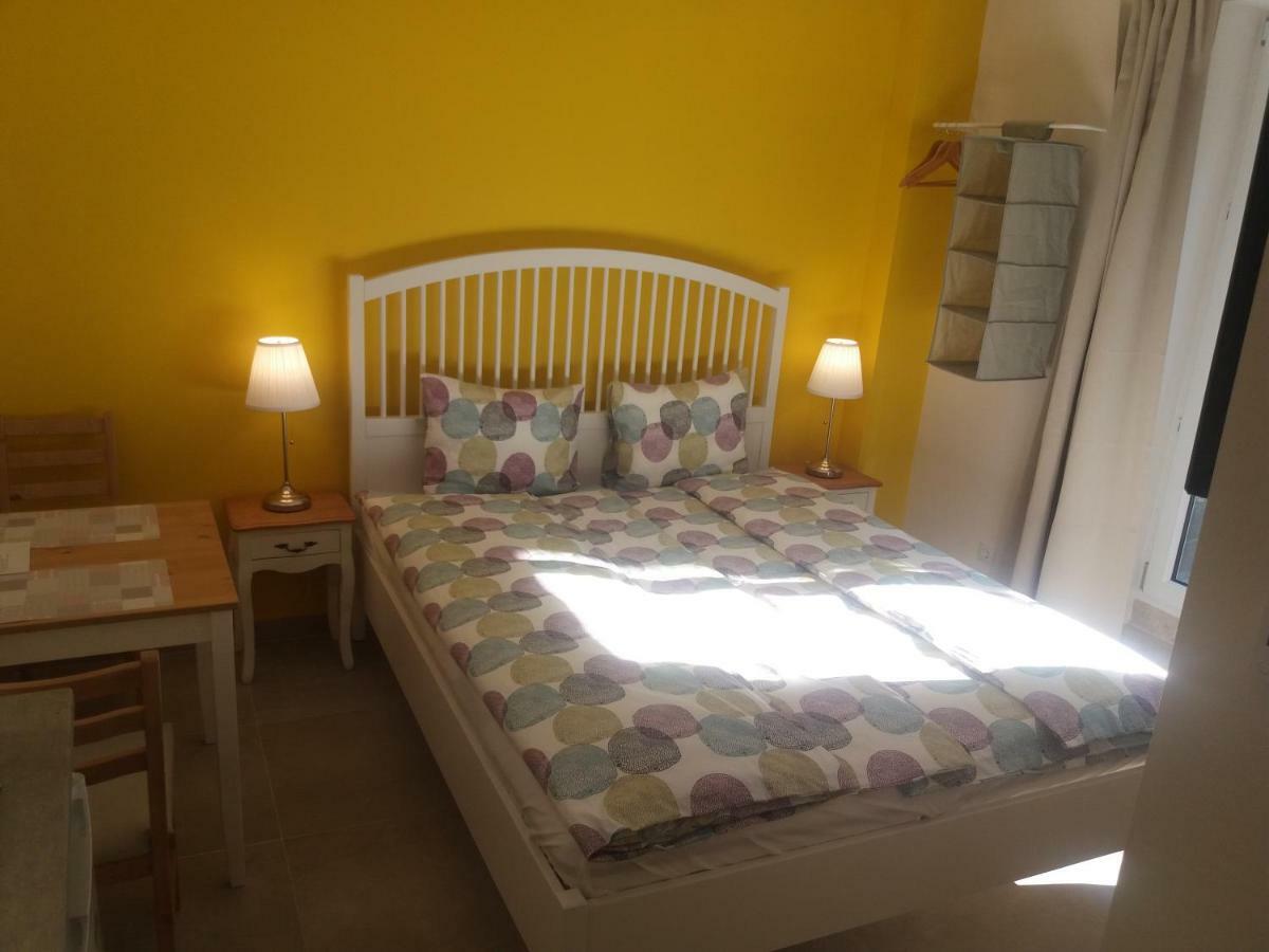Castle Base Apartment บูดาเปสต์ ภายนอก รูปภาพ